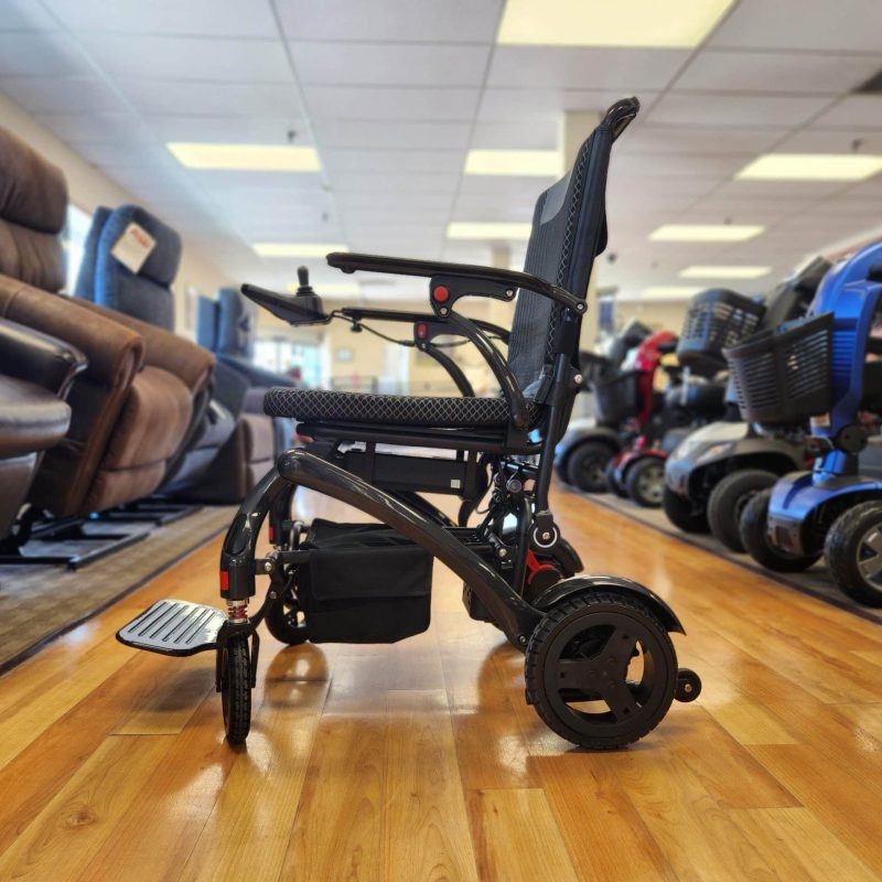 EasyFold Carbon Folding Wheelchair