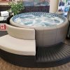Softub 220 (2-4 People)