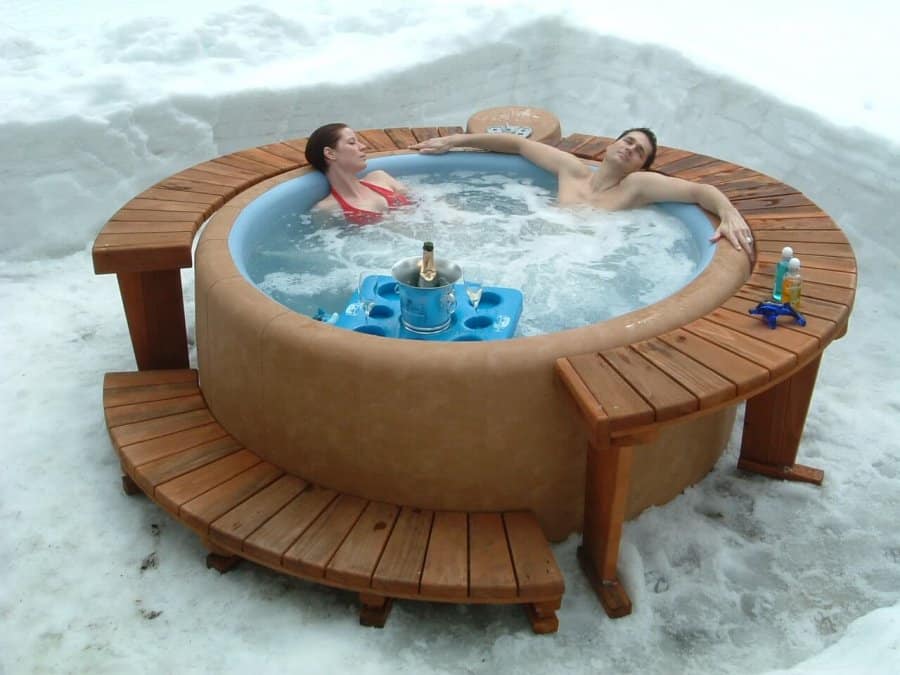 Softub 300 (4-6 People) - Image 4